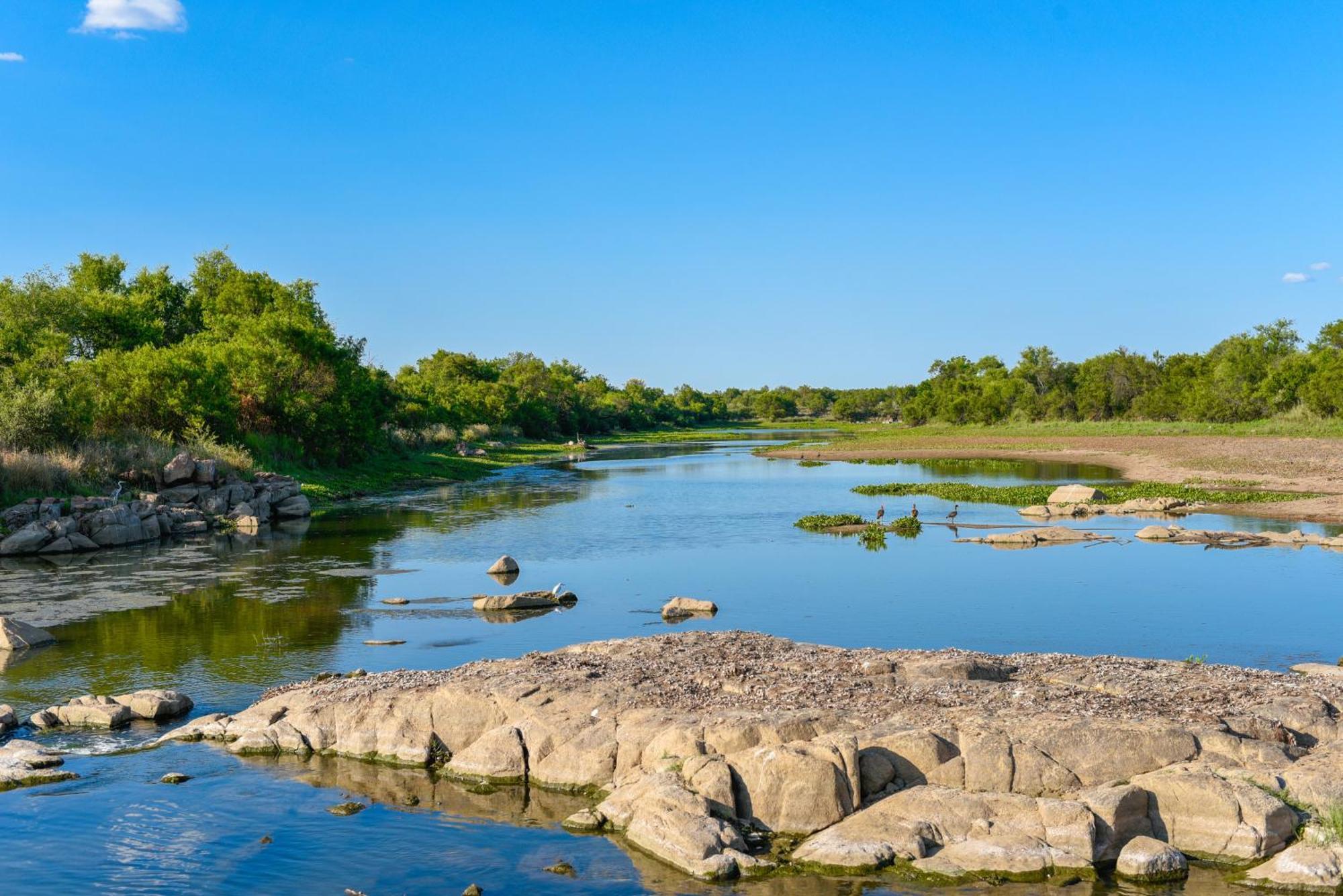 Mziki Safari Lodge Vaaldam Εξωτερικό φωτογραφία